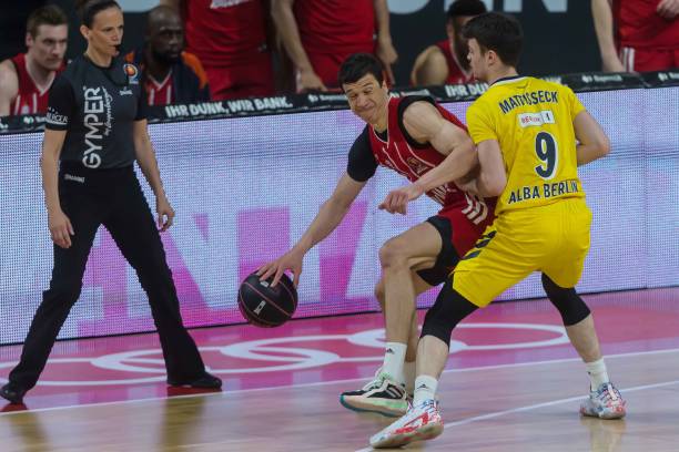 一个含金量 一个含金量