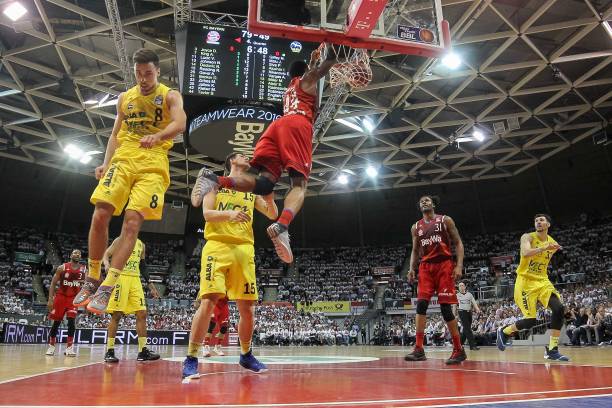 同只剩一年 同只剩一年