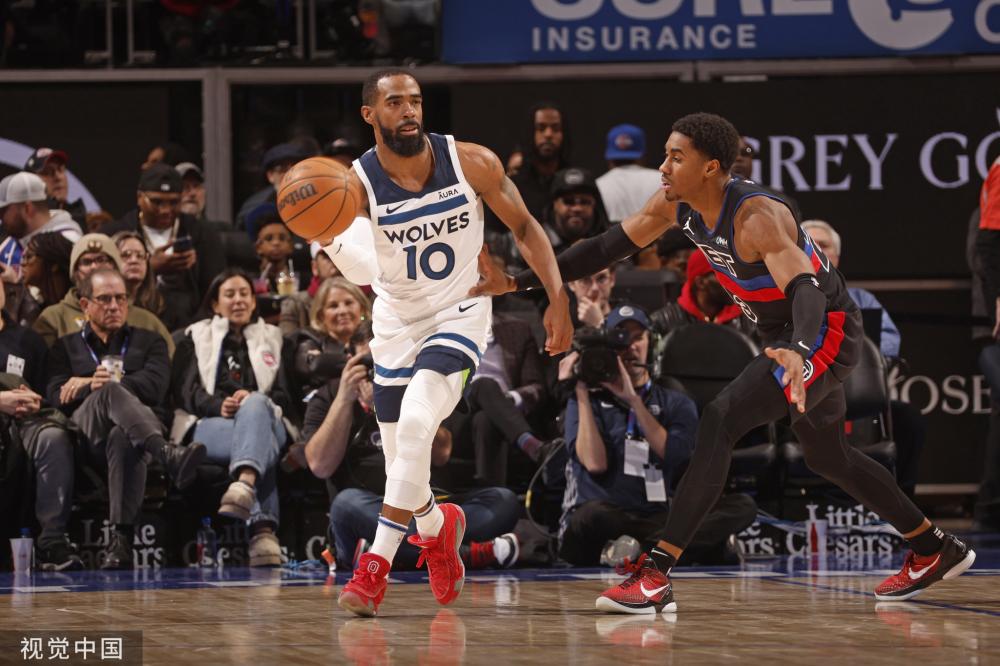 法甲占据两 法甲占据两